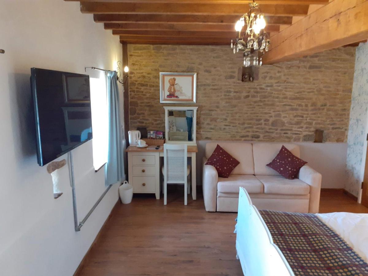 Bed and Breakfast The Byre North End Farm Ashton Keynes Экстерьер фото